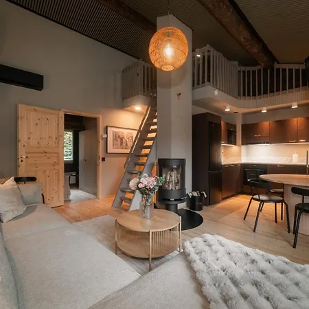 Ruka Loft Kuukkeli, 2 Lift Passes Included Ferienhaus