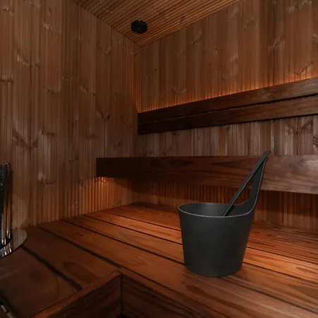 Ruka Loft Kuukkeli, 2 Lift Passes Included *